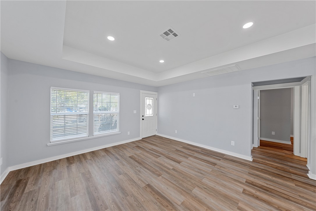 3412 North 24th Street Waco, TX 76708 - Photo 3 of 15