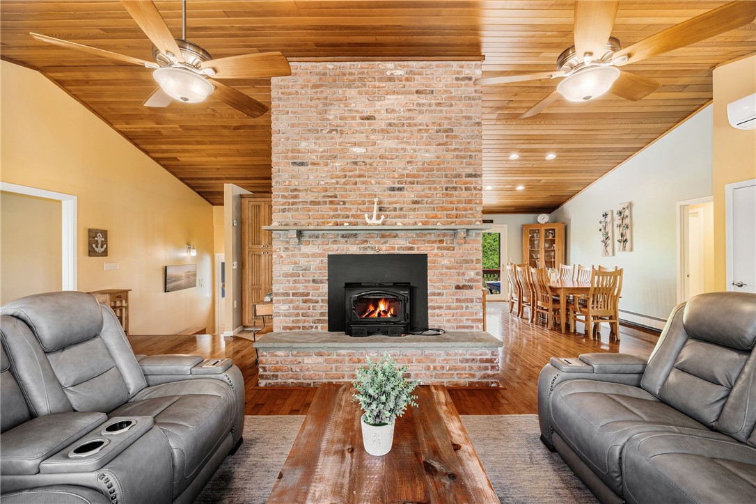 11 Cove Road Narragansett, RI 02882 - Photo 24 of 50