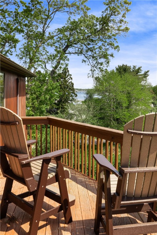 11 Cove Road Narragansett, RI 02882 - Photo 28 of 50