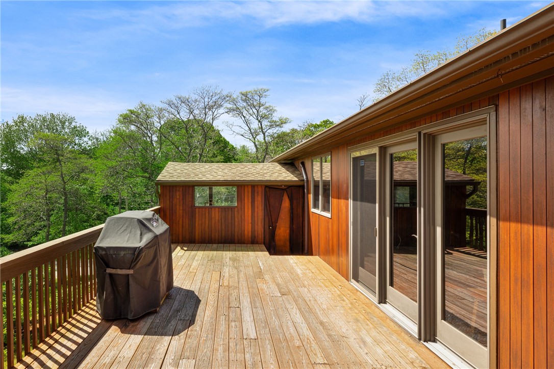 11 Cove Road Narragansett, RI 02882 - Photo 29 of 50