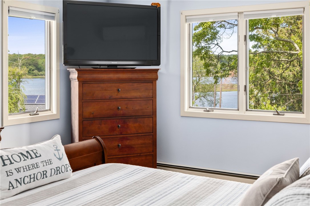 11 Cove Road Narragansett, RI 02882 - Photo 31 of 50