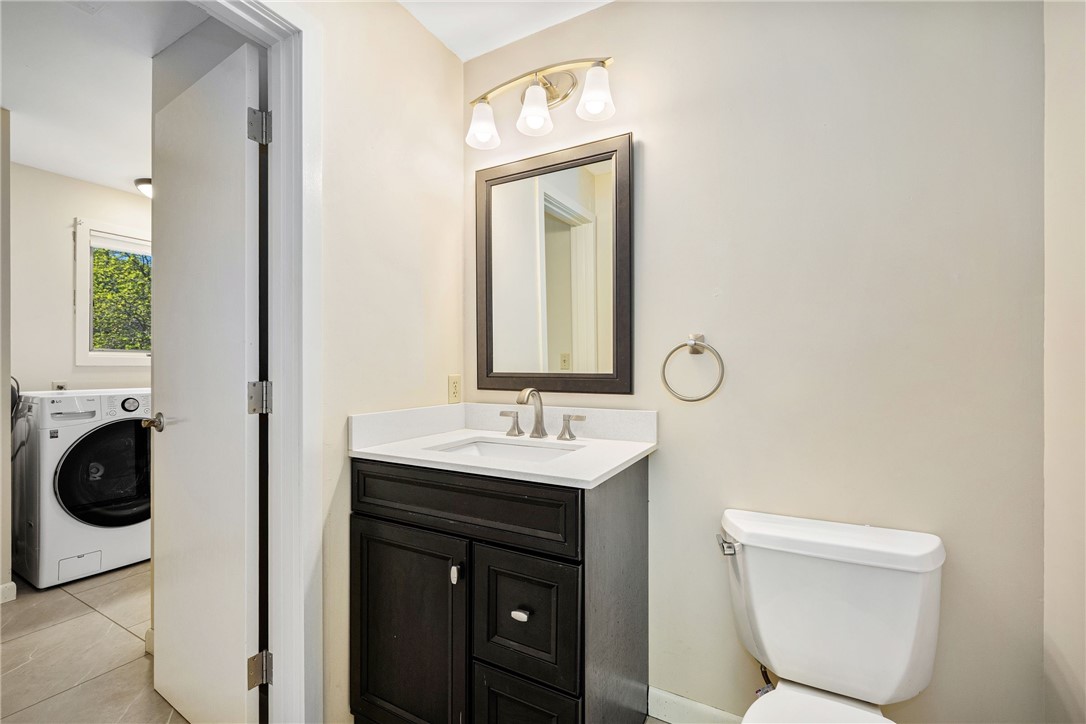 11 Cove Road Narragansett, RI 02882 - Photo 38 of 50