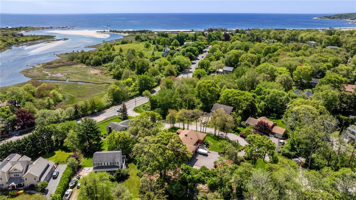 11 Cove Road Narragansett, RI 02882 - Photo 4 of 50