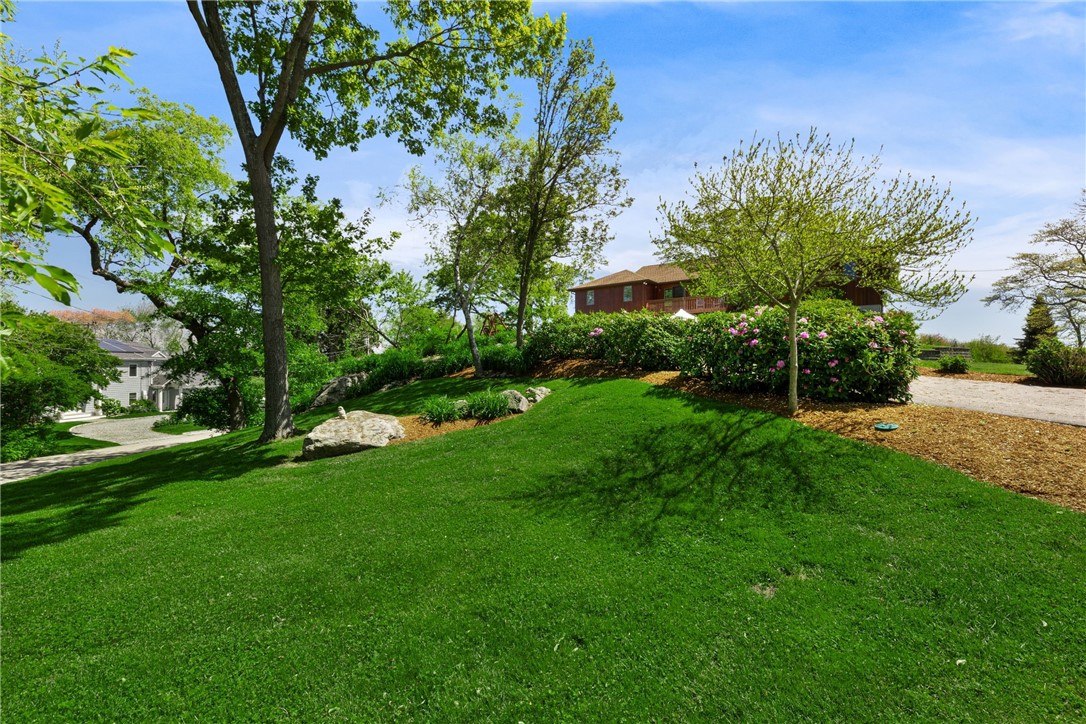 11 Cove Road Narragansett, RI 02882 - Photo 45 of 50