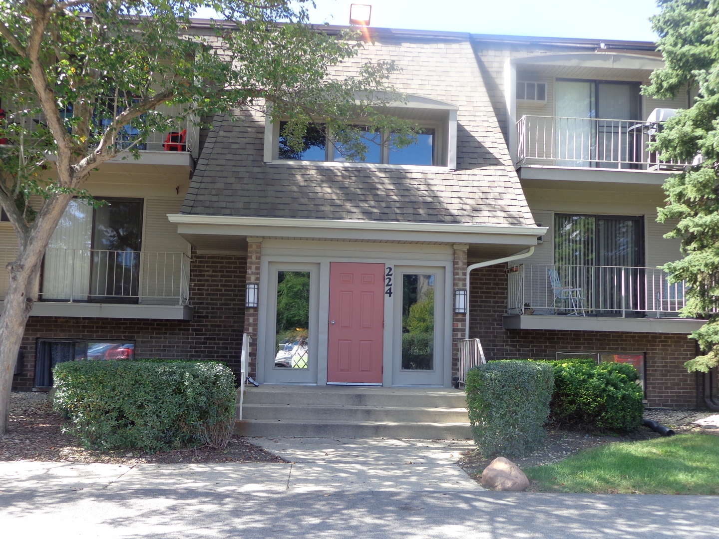 224 East Bailey Road, Unit B Naperville, IL 60565 - Photo 1 of 9
