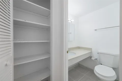 $450,000 | 1950 South Ocean Drive, Unit 17N, Hallandale Beach, FL 33009