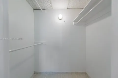 $450,000 | 1950 South Ocean Drive, Unit 17N, Hallandale Beach, FL 33009