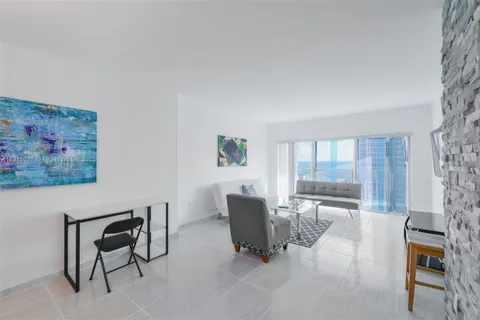 $479,000 | 1950 South Ocean Drive, Unit 17N, Hallandale Beach, FL 33009