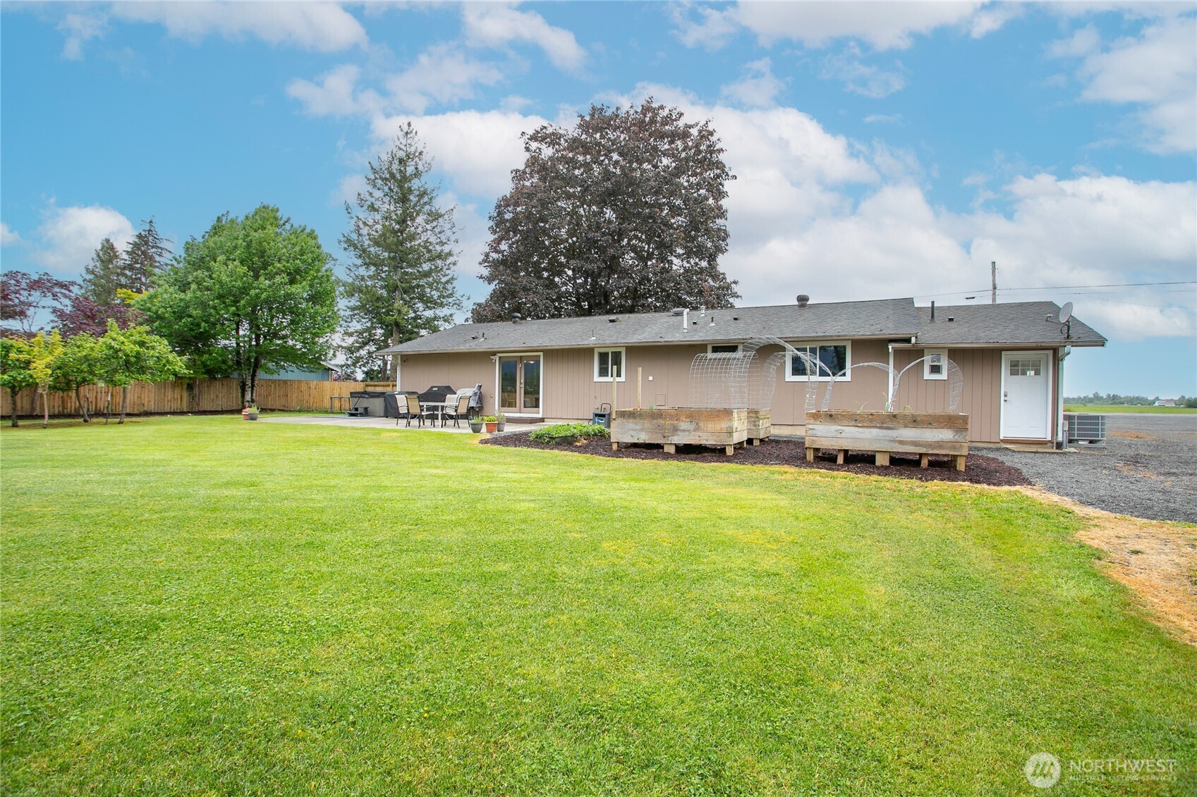 1214 Nooksack Road Nooksack, WA 98276 - Photo 32 of 40