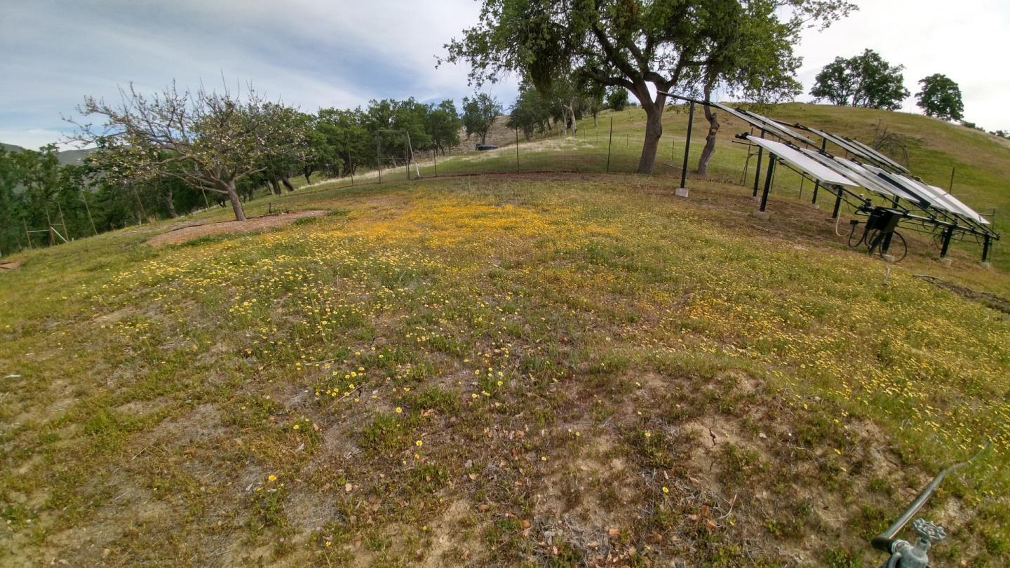 38483 Milpitas Road Greenfield, CA 93927 - Photo 54 of 55 a view of backyard with green space