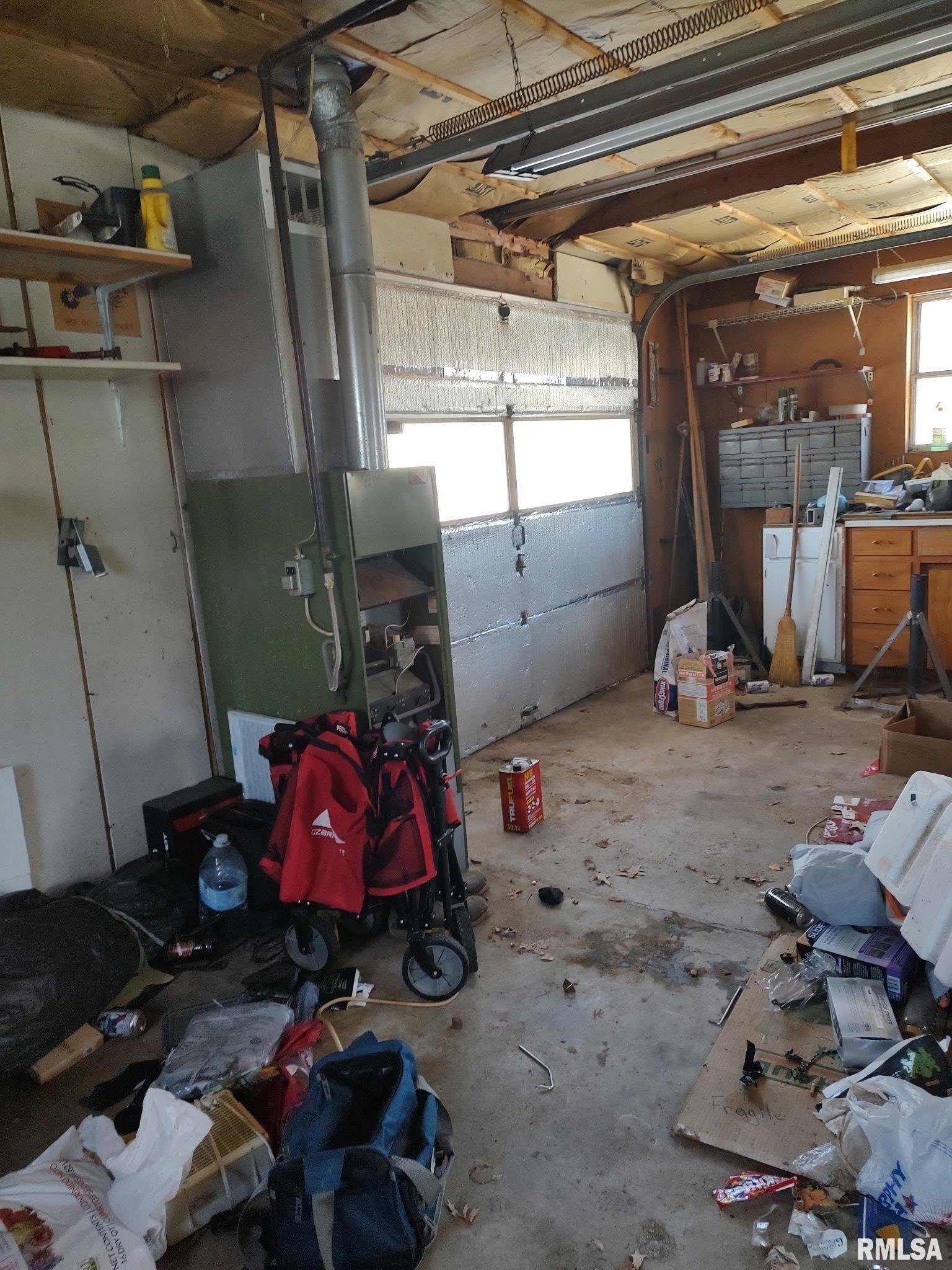 208 Cedar Street Morrison, IL 61270 - Photo 10 of 20