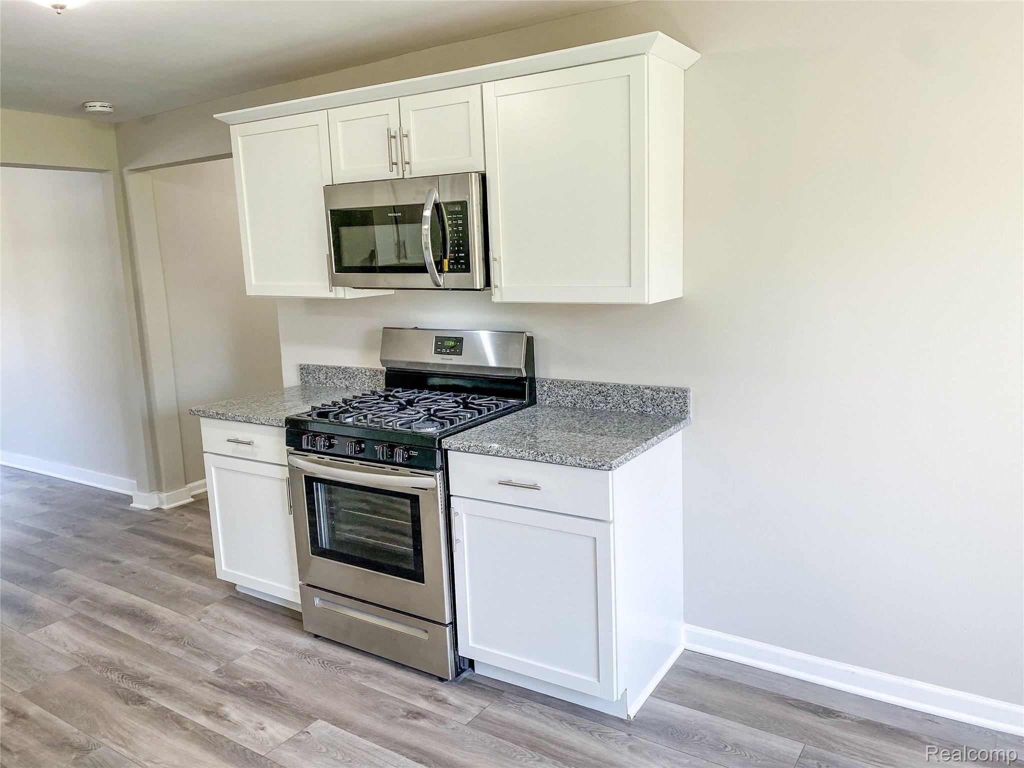 44957 Judd Road Belleville, MI 48111 - Photo 7 of 15 Judd kitchen 2.jpeg