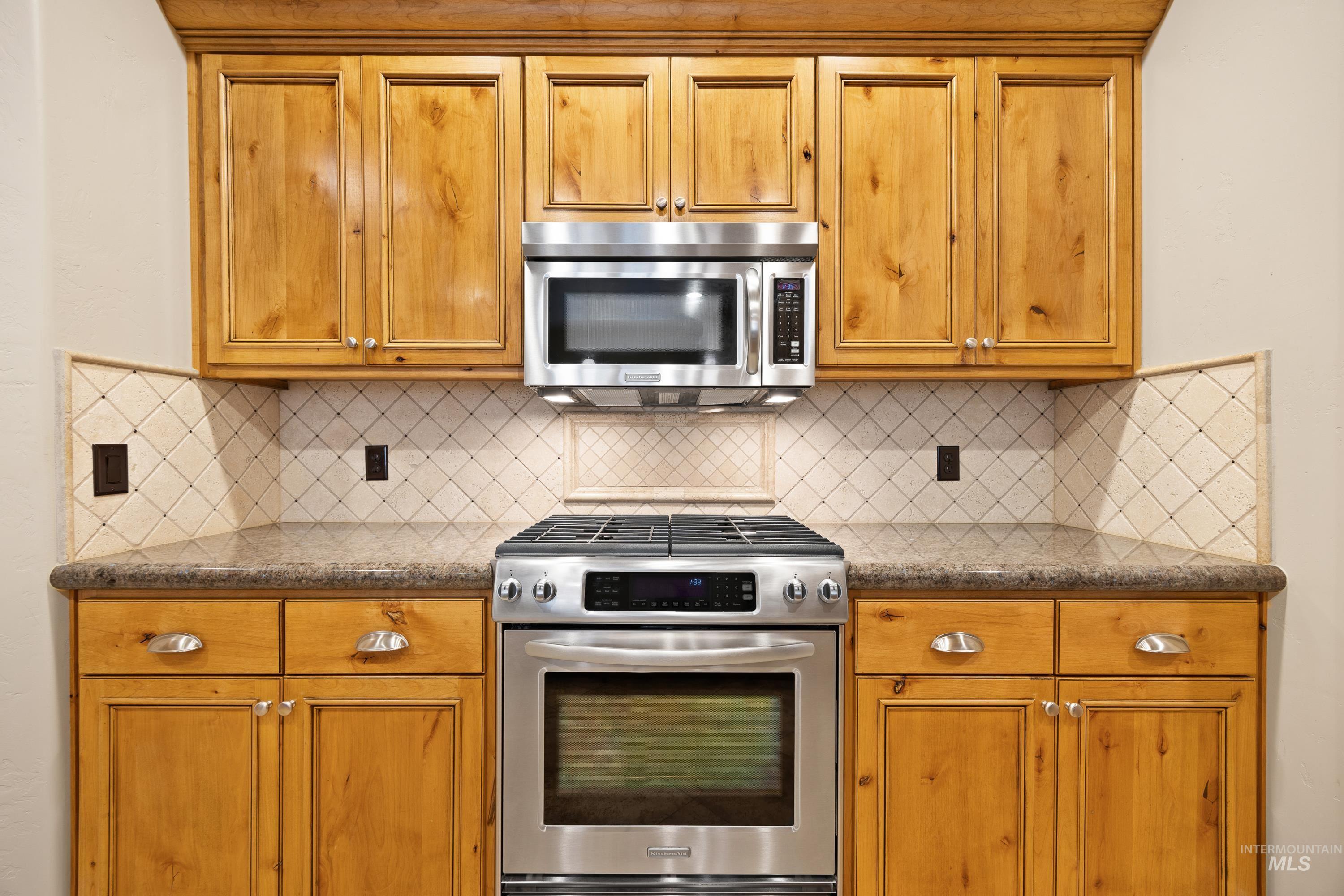 1664 West Par Court Eagle, ID 83616 - Photo 8 of 34