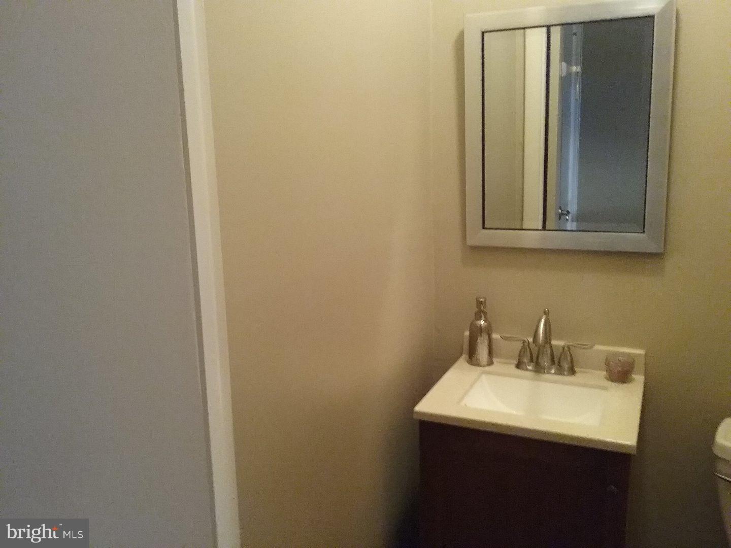 1103 Morefield Road Philadelphia, PA 19115 - Photo 11 of 21 Bathroom