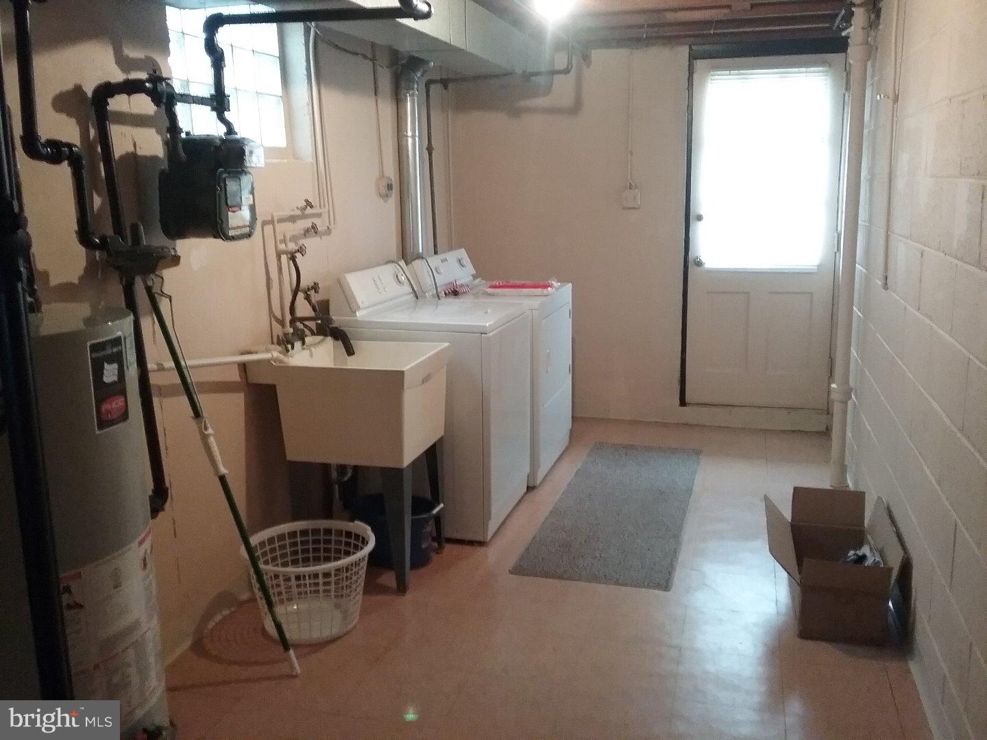1103 Morefield Road Philadelphia, PA 19115 - Photo 21 of 21 Laundry Room