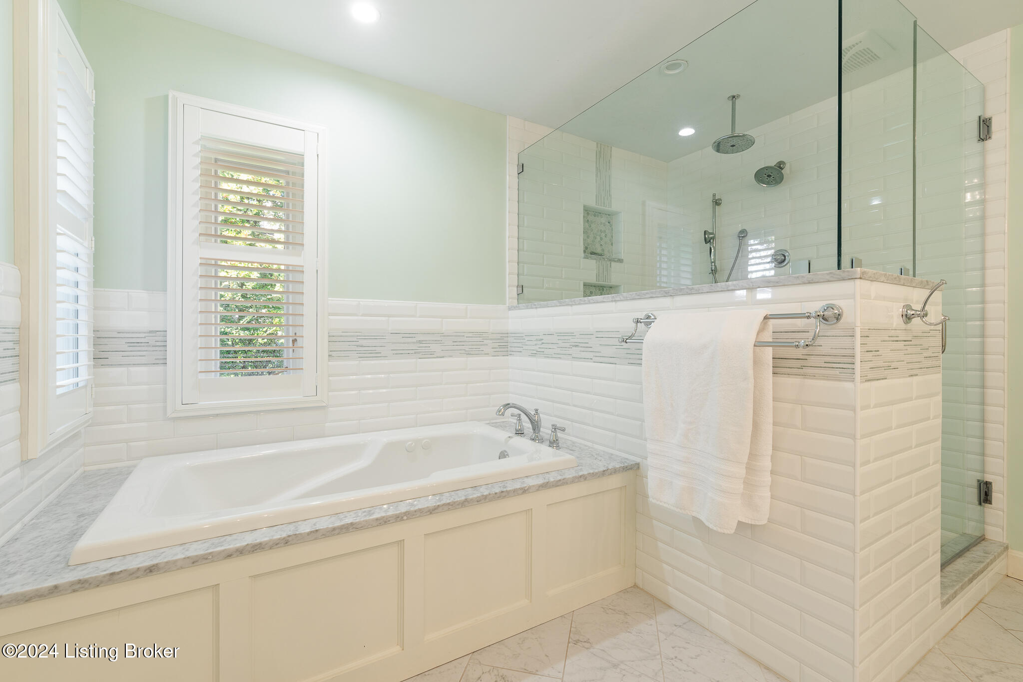119 Travois Road Louisville, KY 40207 - Photo 43 of 63 Primary Bathroom