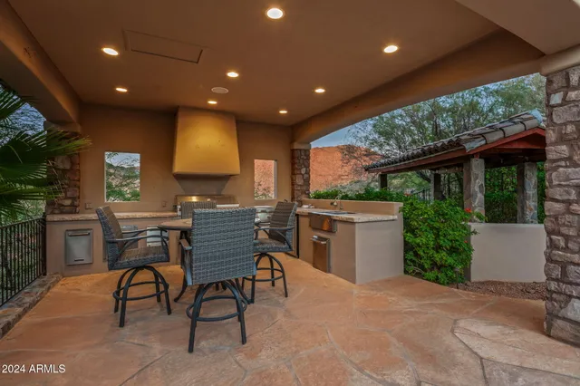 $5,995,000 | 42820 North Fleming Springs Road, Cave Creek, AZ 85331