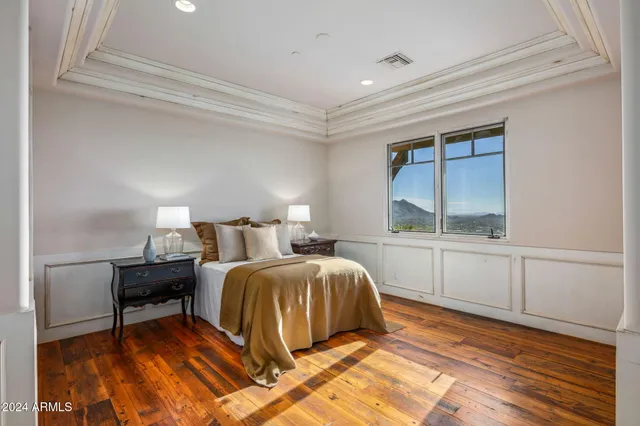 $5,995,000 | 42820 North Fleming Springs Road, Cave Creek, AZ 85331