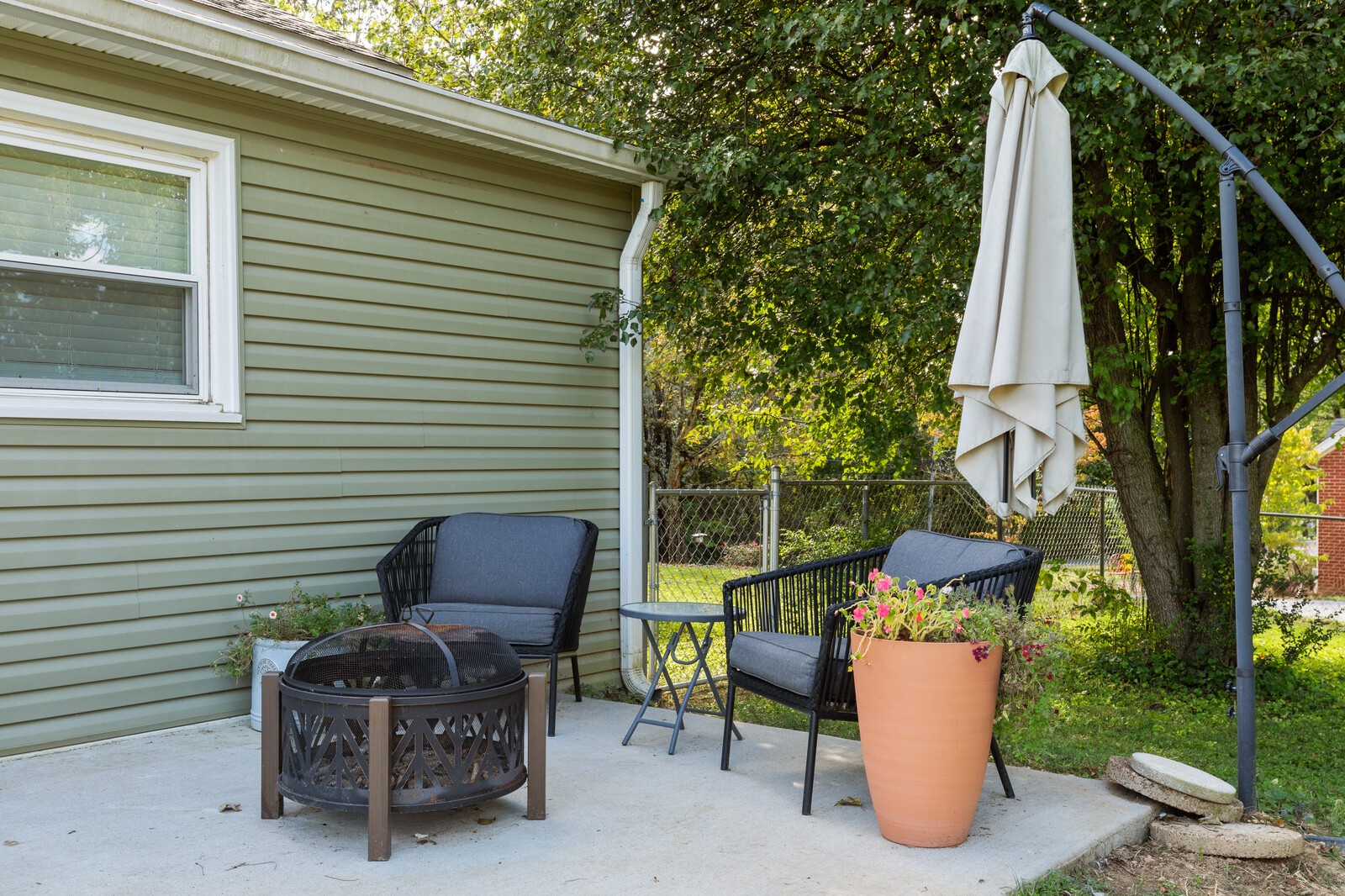 2531 Pleasant View Road Pleasant View, TN 37146 - Photo 30 of 35 a view of backyard with outdoor seating and plants