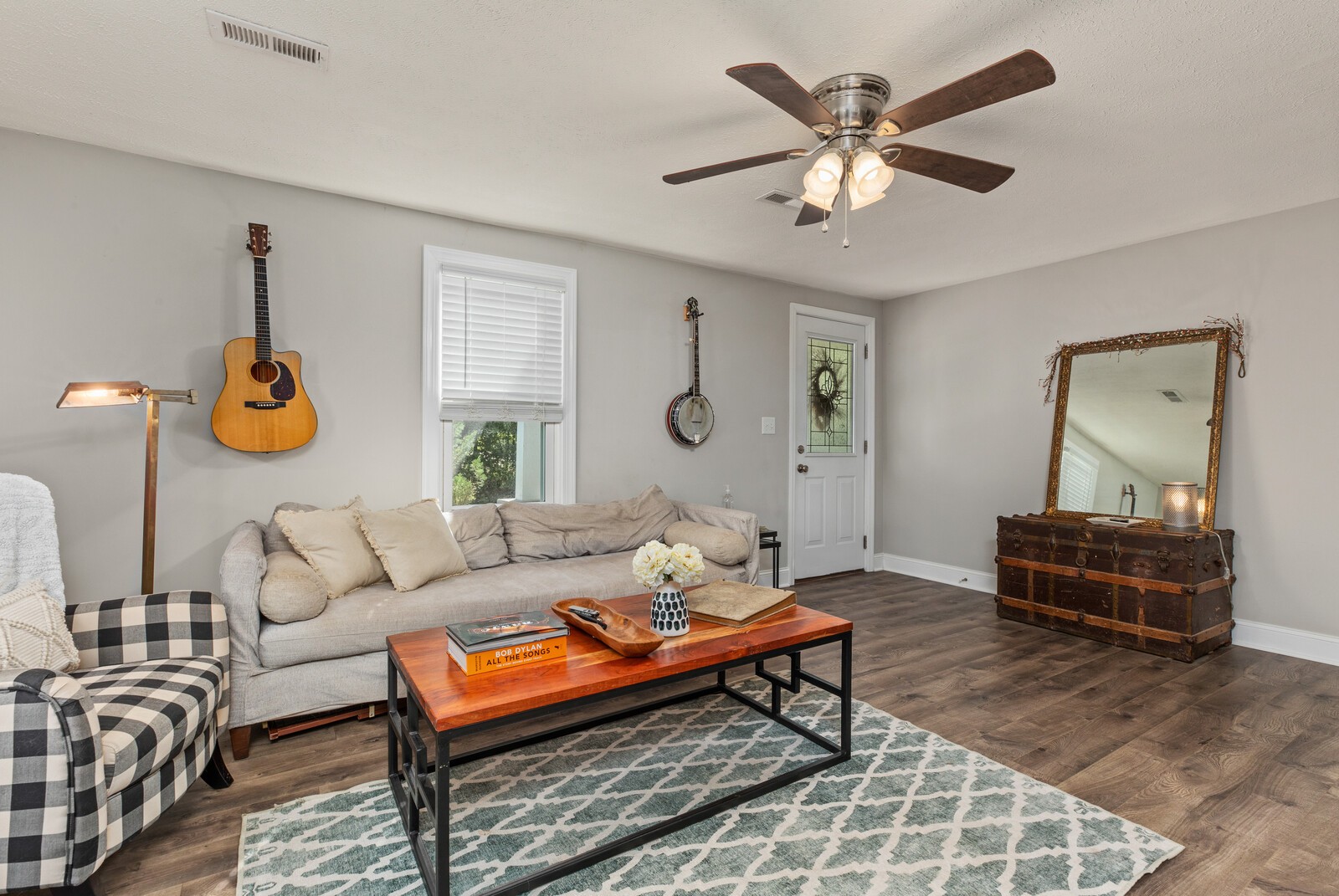 2531 Pleasant View Road Pleasant View, TN 37146 - Photo 10 of 35 a living room with furniture and wooden floor