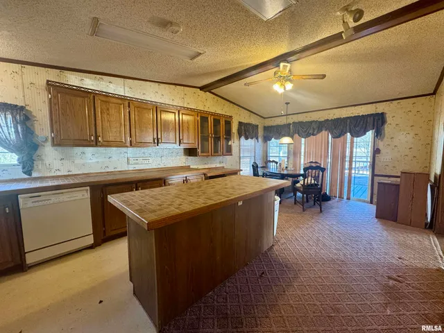 $125,000 | 14568 Cambria Road, Carterville, IL 62918