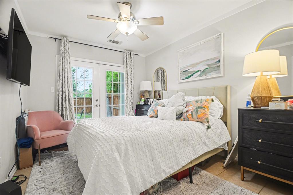 14140 Hillcrest Road Dallas, TX 75254 - Photo 23 of 29 Guest House Bedroom