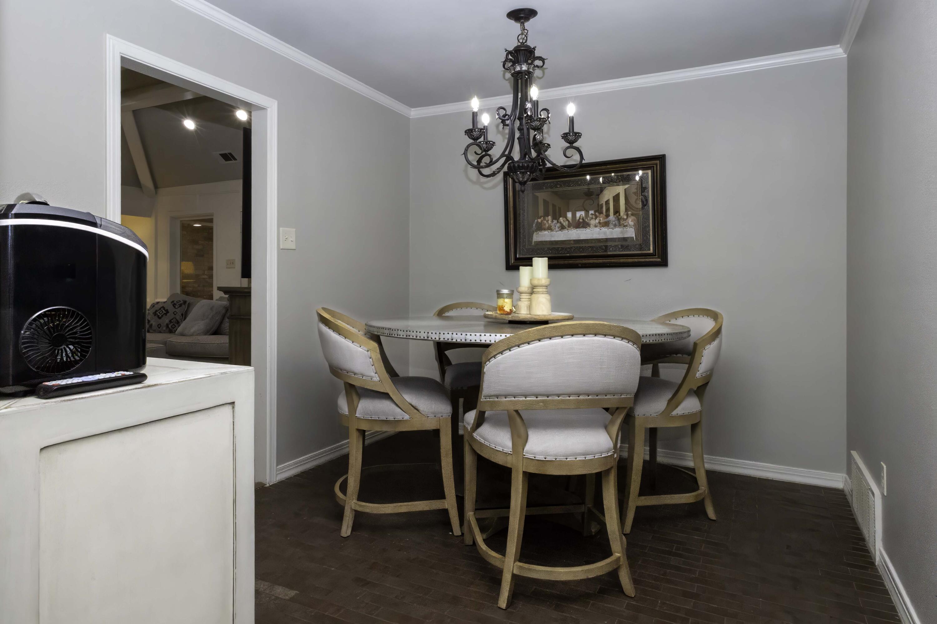 5101 2nd Street Lubbock, TX 79416 - Photo 13 of 41 Breakfast Room