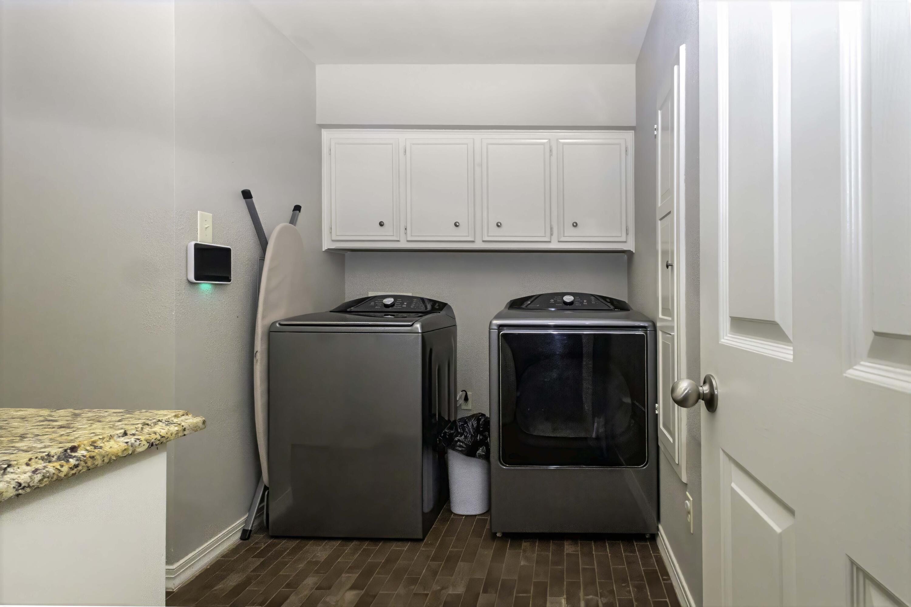 5101 2nd Street Lubbock, TX 79416 - Photo 30 of 41 Laundry Room