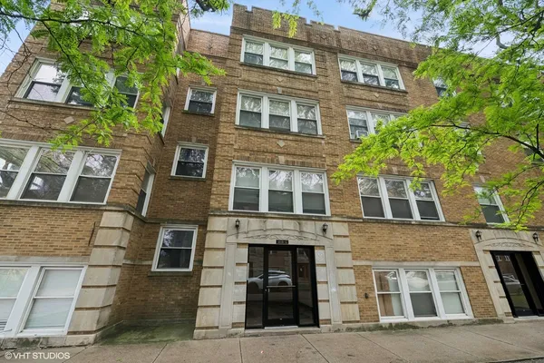 $225,000 | 3849 West Ainslie Street, Unit 1, Chicago, IL 60625