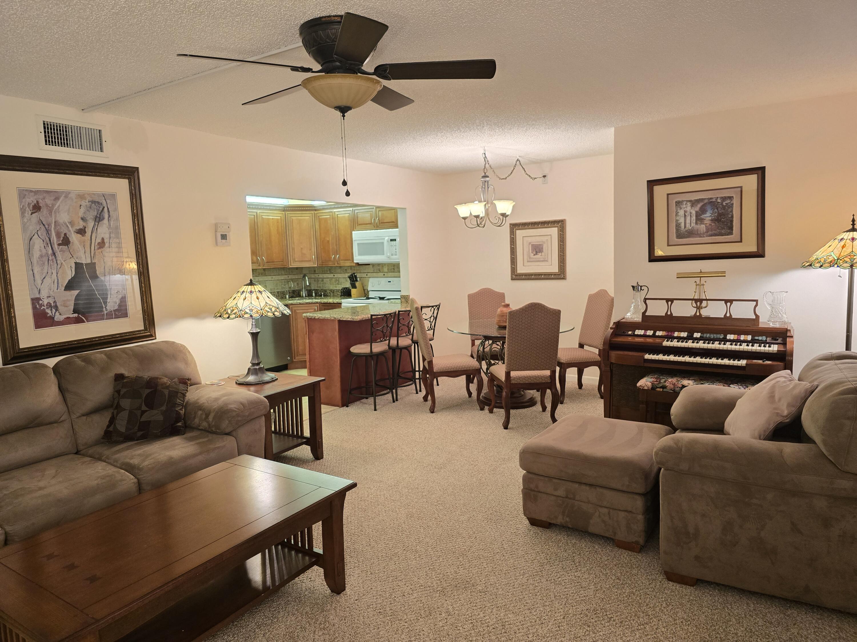317 Pine Ridge Circle Greenacres, FL 33463 - Photo 20 of 51 20241108_163404