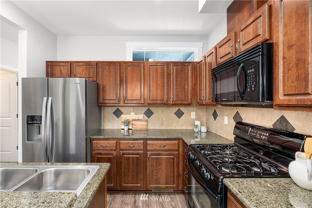 912 225th Place Southeast Bothell, WA 98021 - Photo 14 of 26