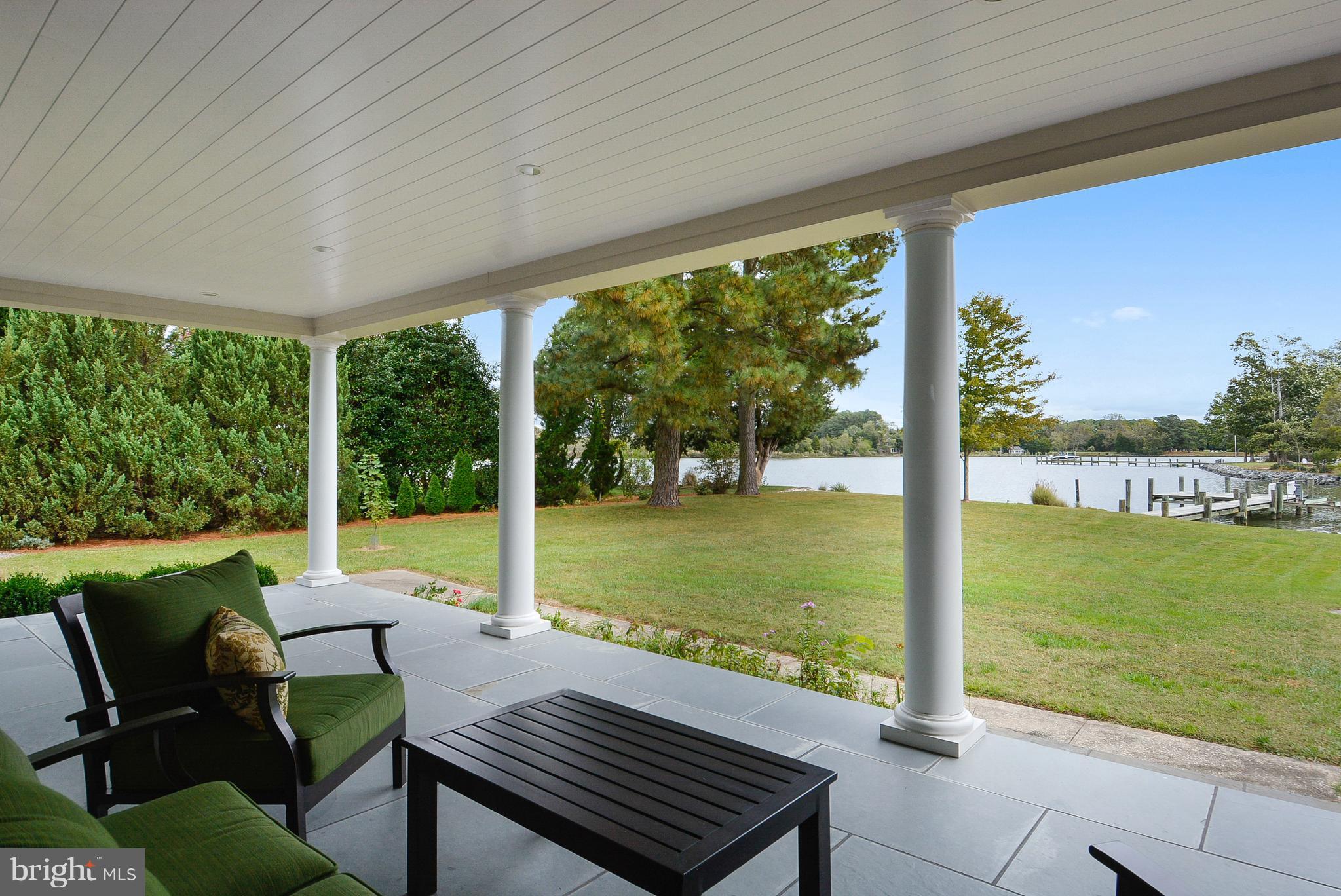 37' x 12' covered porch overlooks Oak Creek