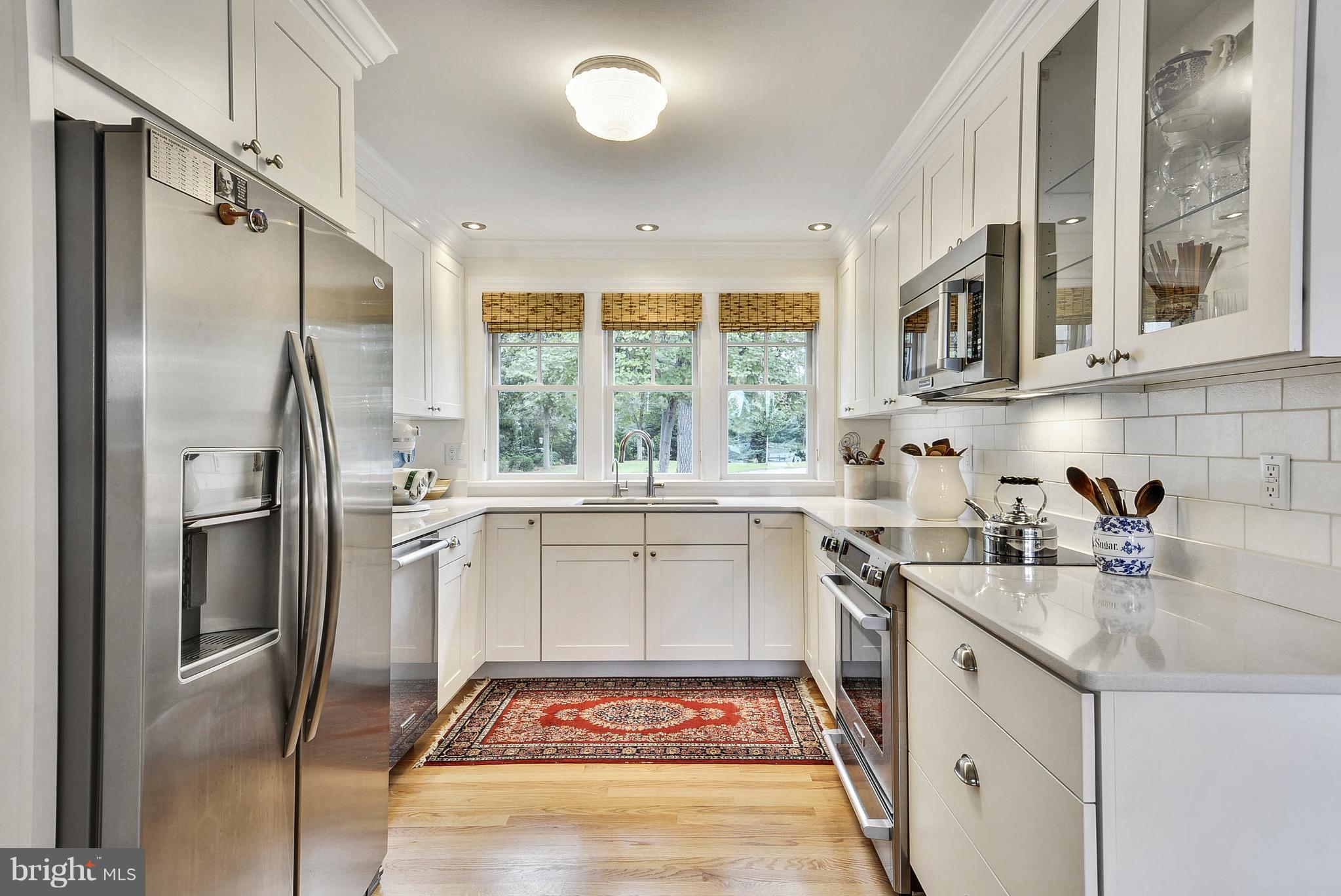 25946 River Road Newcomb, MD 21653 - Photo 12 of 30 Caesarstone counters & subway tile...