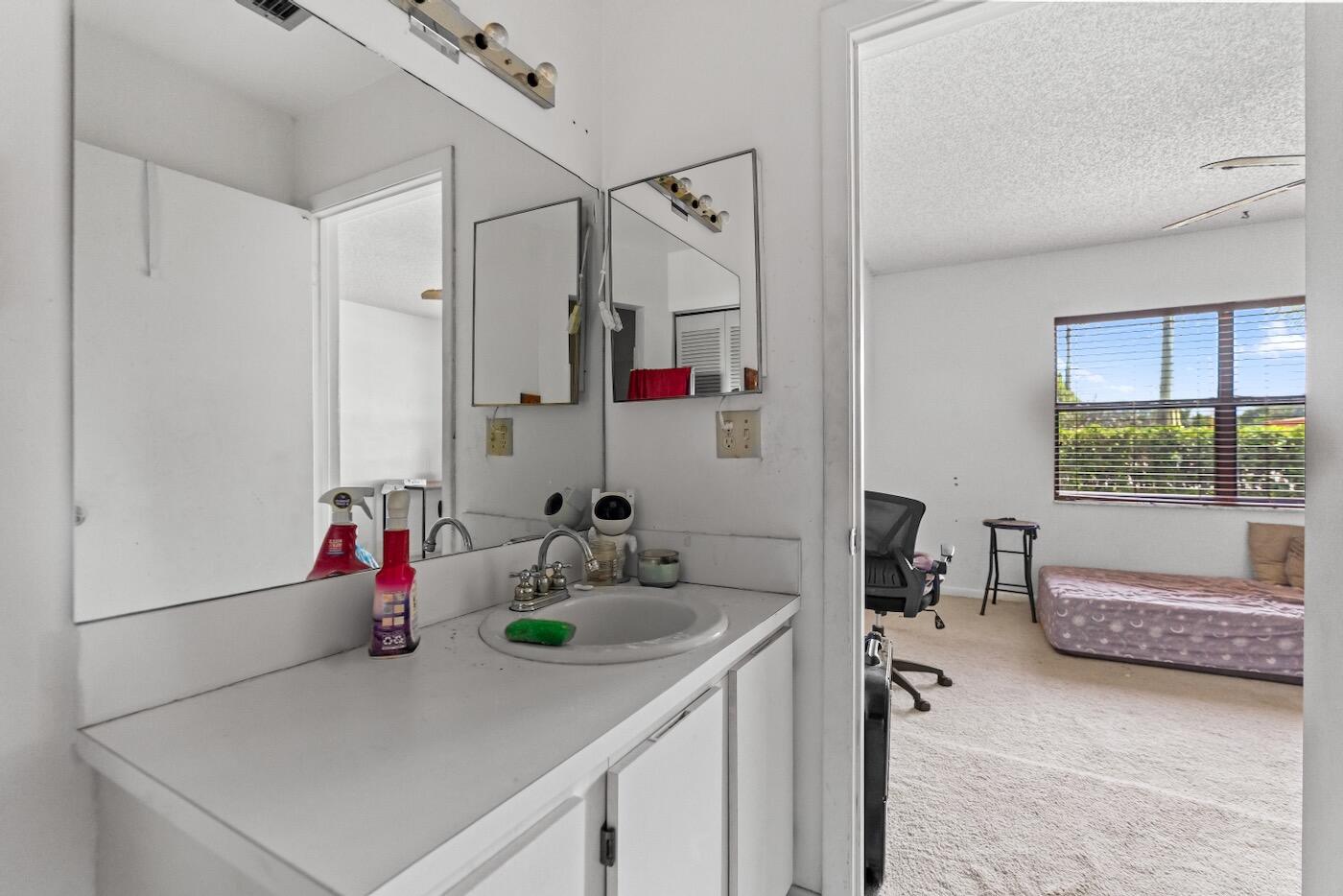 3370 Beau Rivage Drive, Unit 2T Pompano Beach, FL 33064 - Photo 28 of 29 DSC08124