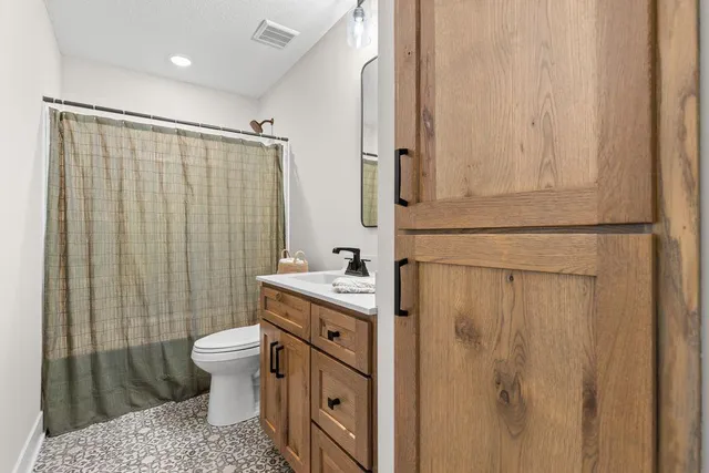 $999,900 | 1130 Griffin Avenue, Mahtomedi, MN 55115