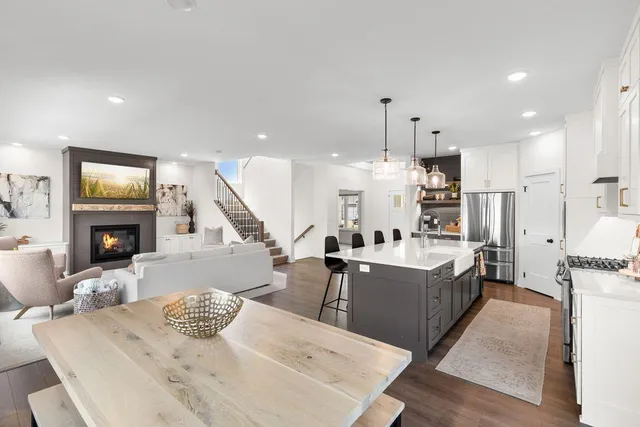 $999,900 | 1130 Griffin Avenue, Mahtomedi, MN 55115