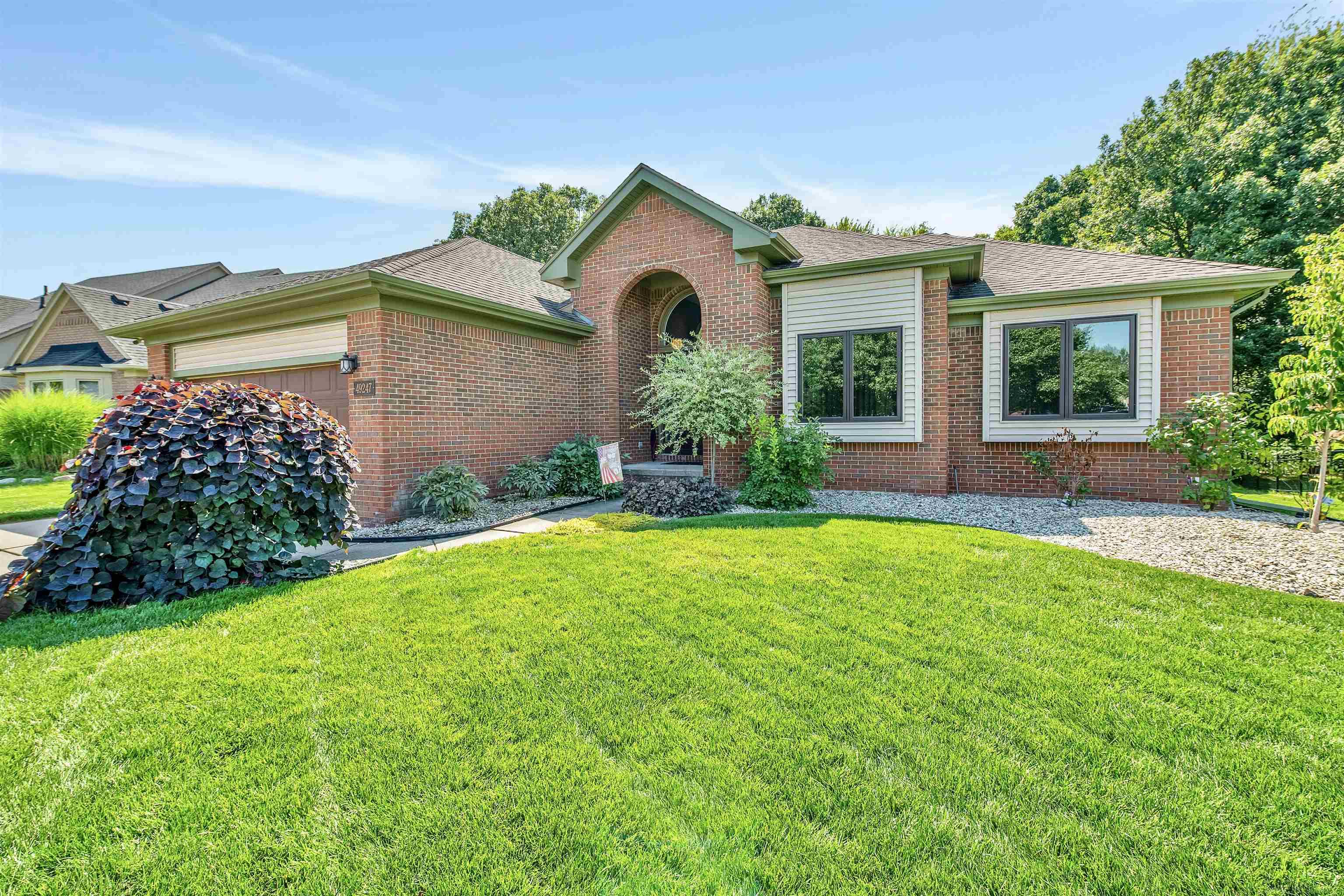 49247 Monte Road Chesterfield, MI 48047 - Photo 1 of 23