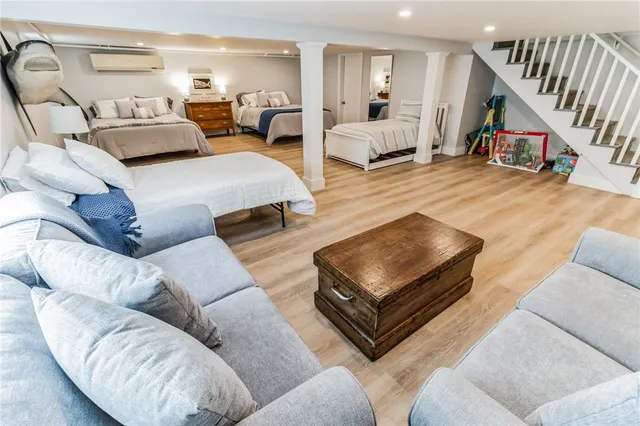 $4,000 | 110 Orchard Avenue, Middletown, RI 02842