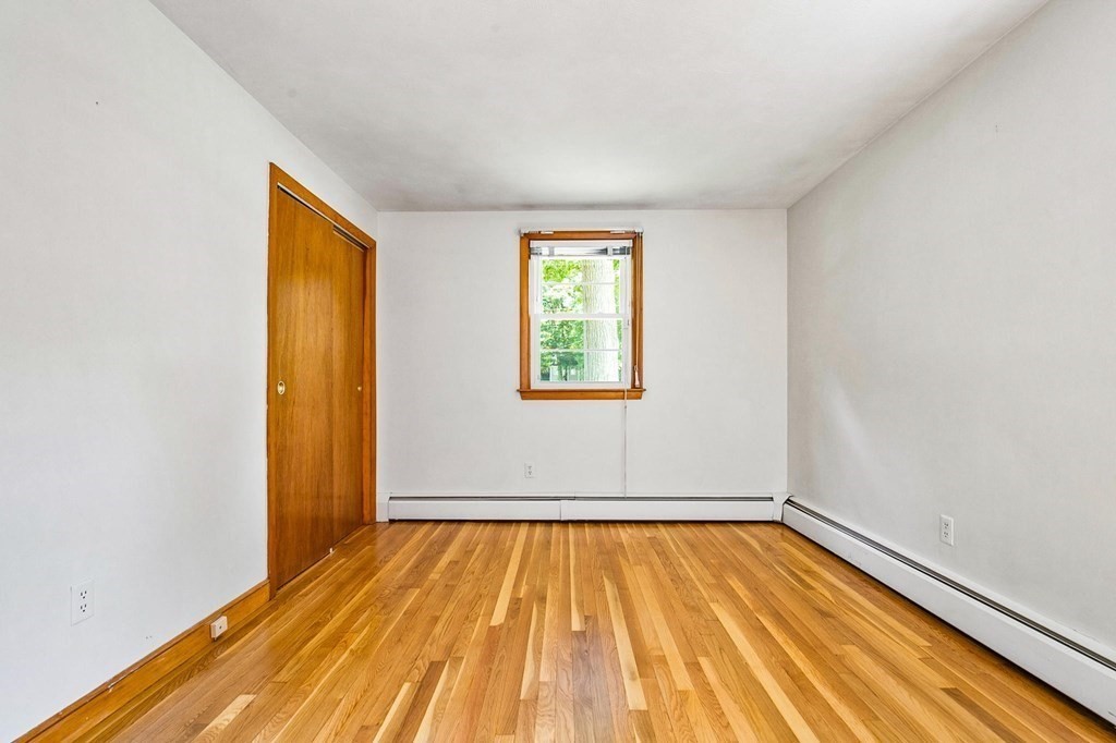 109 Spallus Road Stoughton, MA 02072 - Photo 17 of 41