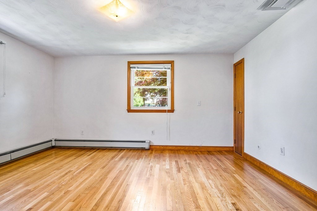 109 Spallus Road Stoughton, MA 02072 - Photo 24 of 41