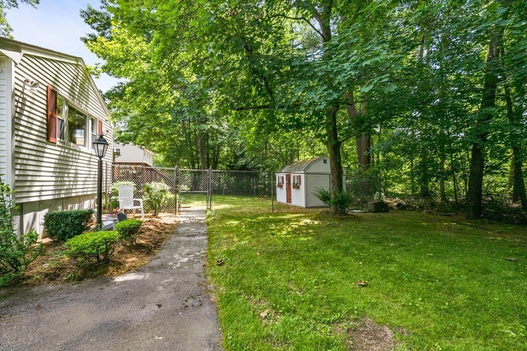 109 Spallus Road Stoughton, MA 02072 - Photo 31 of 41