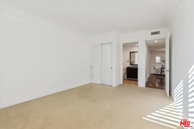 $1,399,000 | 261 South Reeves Drive, Unit 304, Beverly Hills, CA 90212