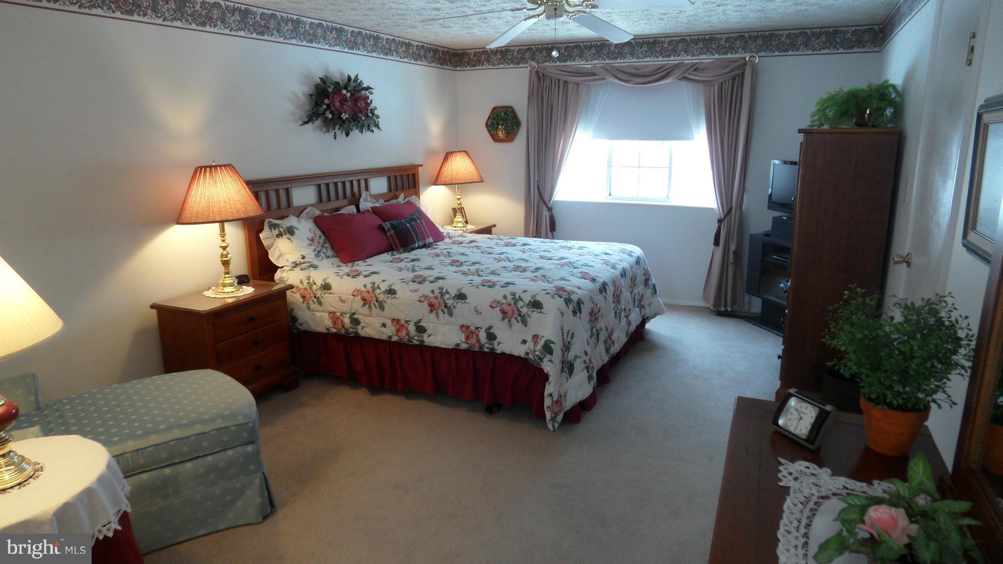 420 Belle Grove Road Gaithersburg, MD 20877 - Photo 11 of 30 Bedroom (Master)