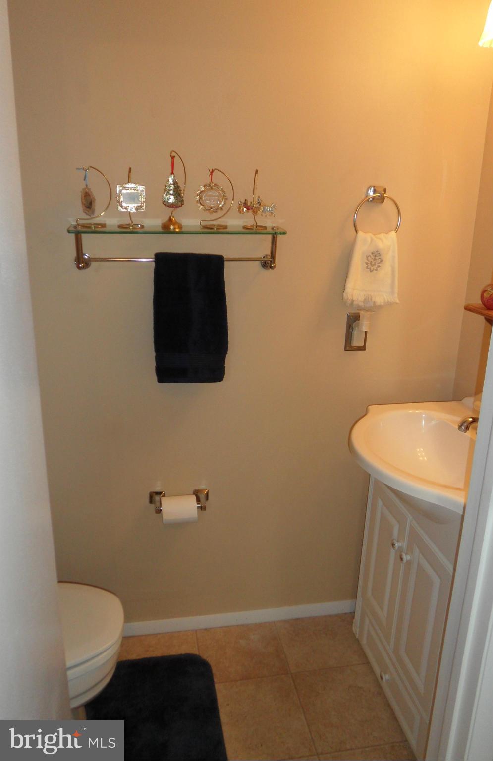 420 Belle Grove Road Gaithersburg, MD 20877 - Photo 10 of 30 Bath