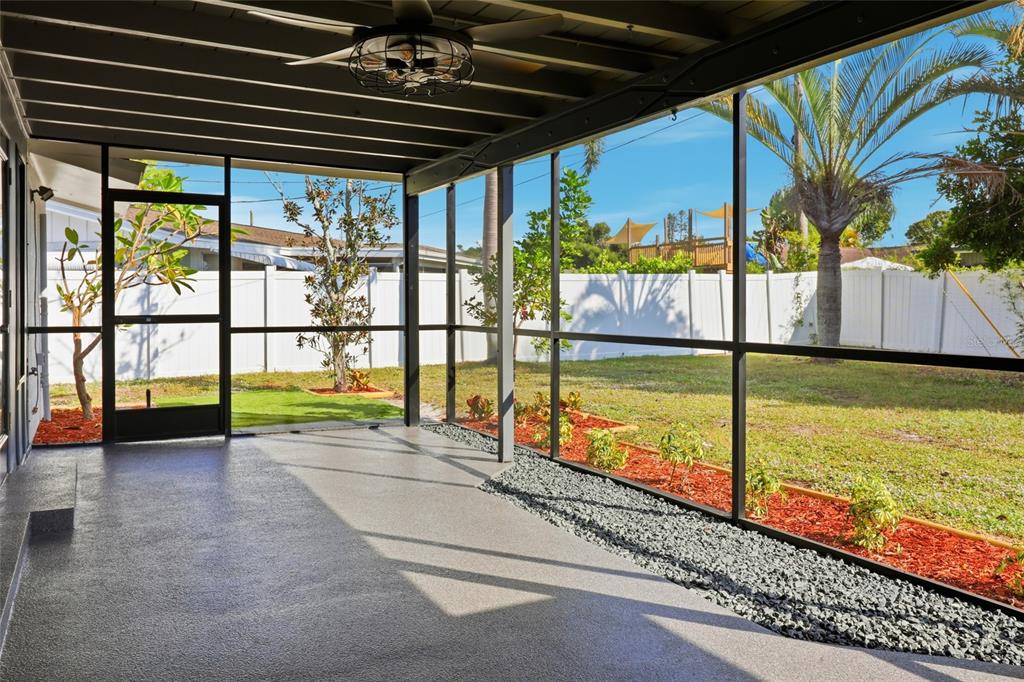 3120 Mercer Road Bradenton, FL 34207 - Photo 21 of 34 Gallery Image 21