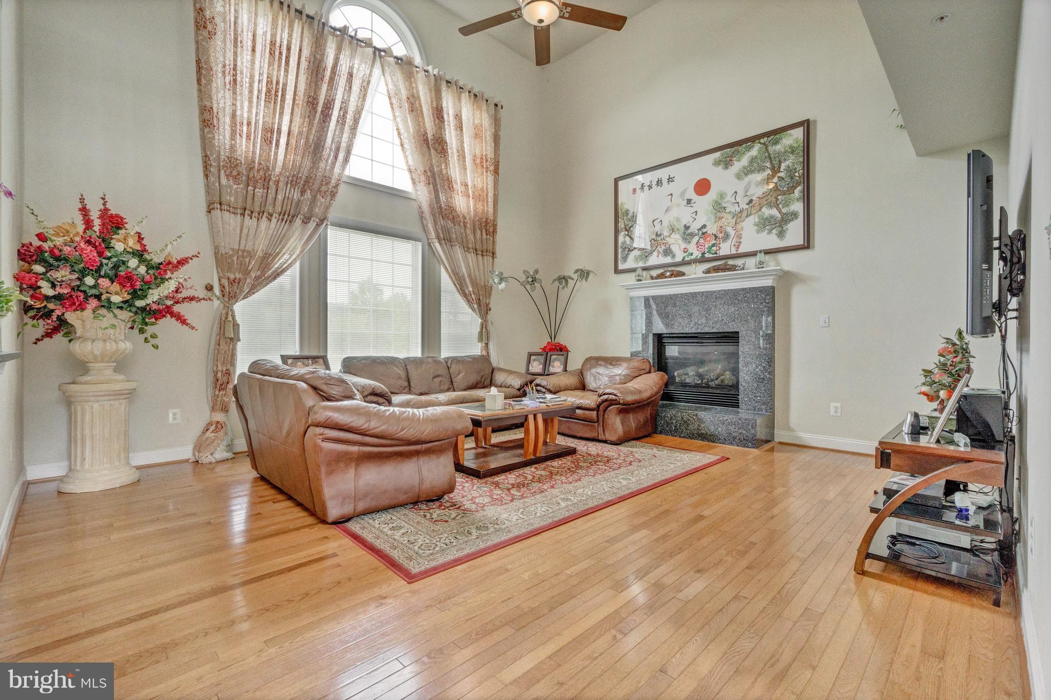 12626 Bright Spring Way Boyds, MD 20841 - Photo 7 of 30 Family Room