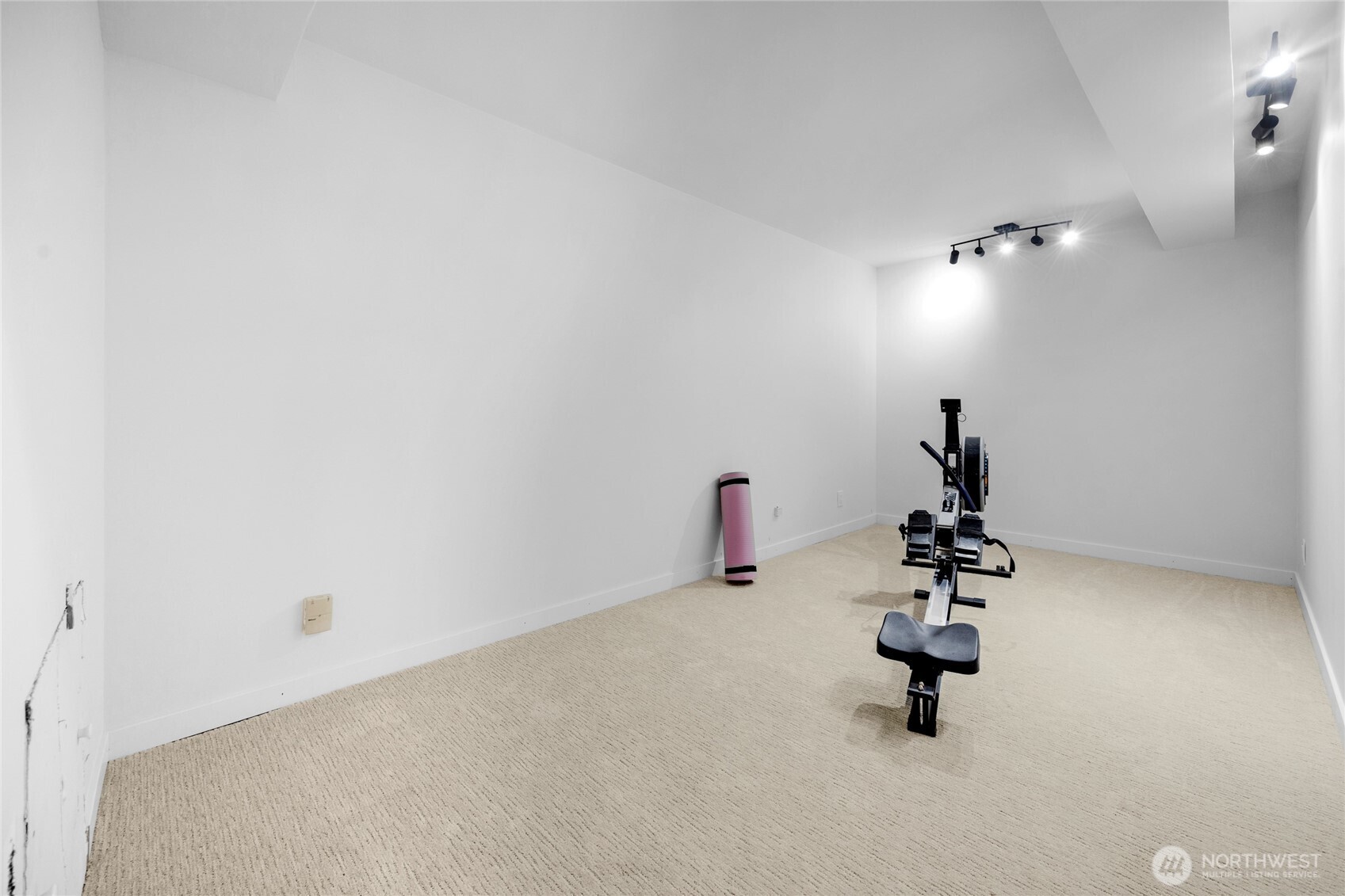 406 Center Place Everett, WA 98203 - Photo 23 of 28