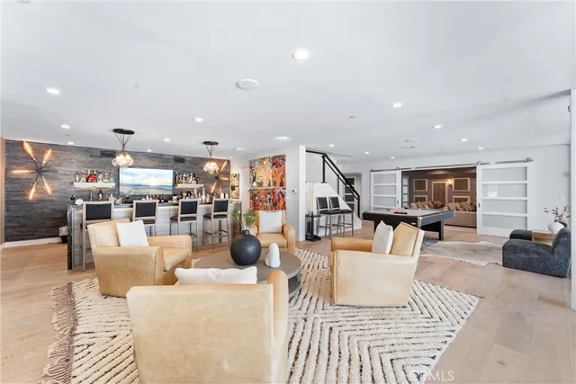 $16,250,000 | 552 Seaward Road, Corona del Mar, CA 92625