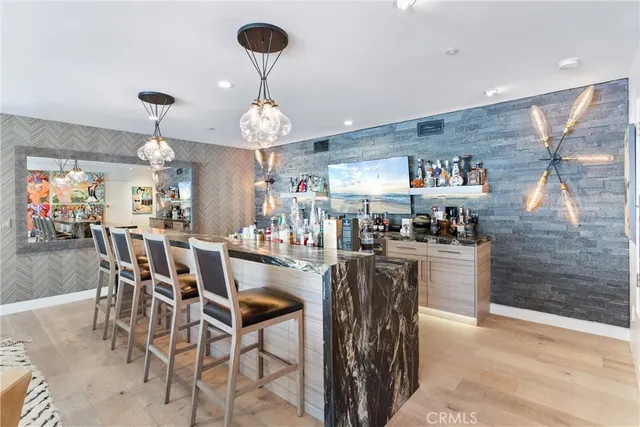 $16,250,000 | 552 Seaward Road, Corona del Mar, CA 92625