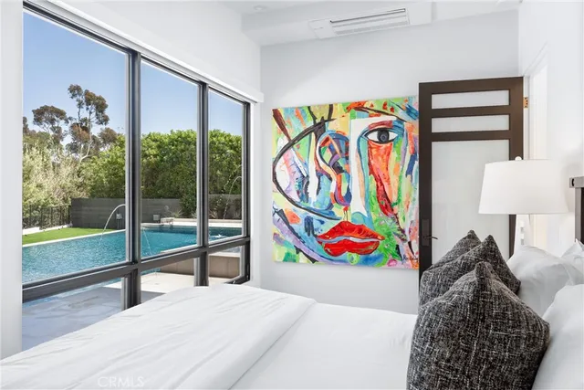 $16,250,000 | 552 Seaward Road, Corona del Mar, CA 92625